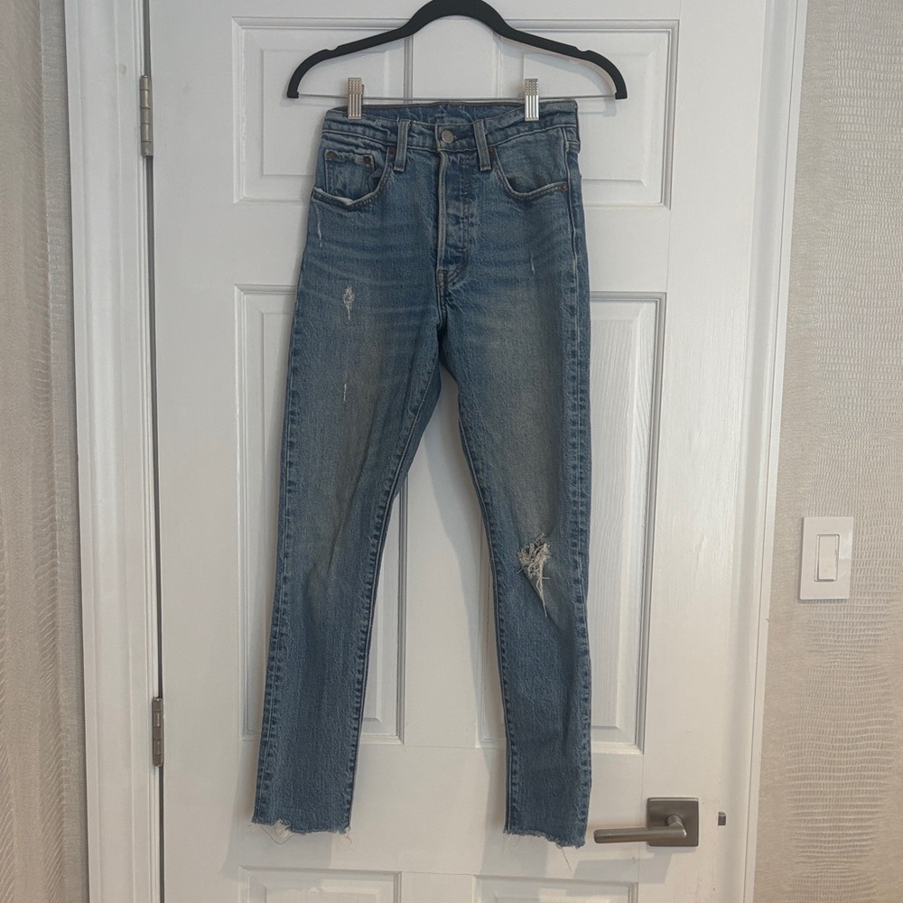 Levi’s 501 Skinny Blue Distressed Women's Jeans size 24x30